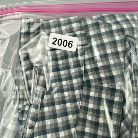 Nike dri fit plaid golf bermuda shorts women's size 4 - Picture 13 of 14